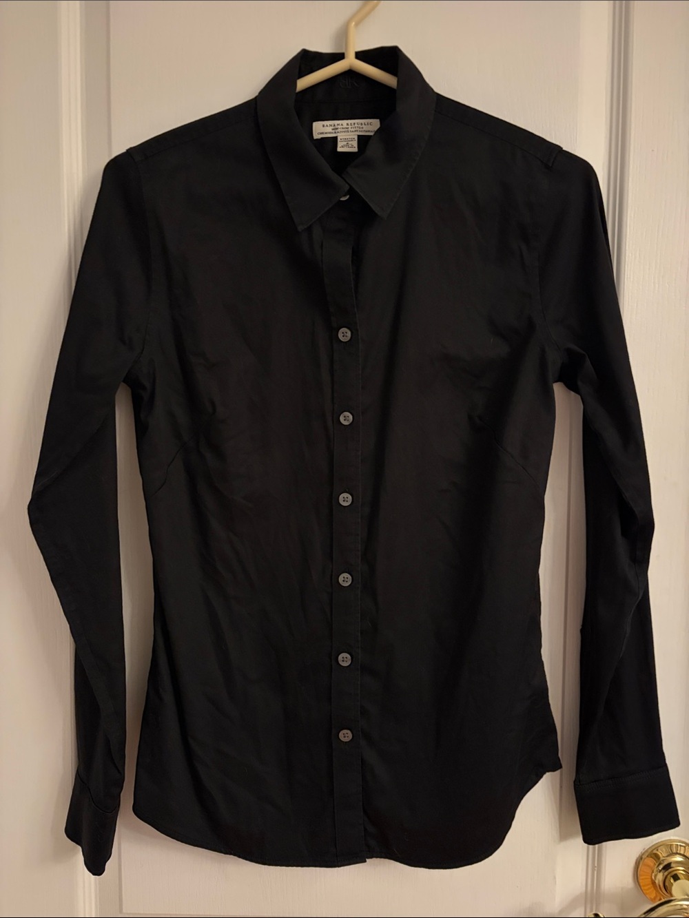 Banana Republic Black Women’s Button-Down Dress Shirt